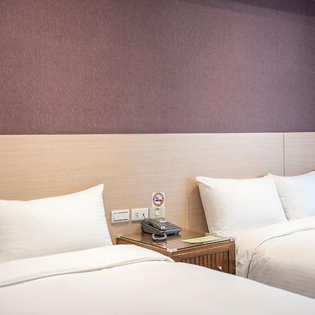 Kks Hotel Хуалиен Сити Екстериор снимка