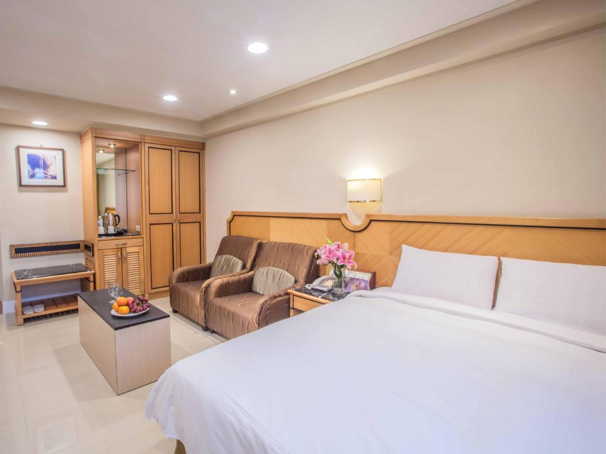 Kks Hotel Хуалиен Сити Екстериор снимка