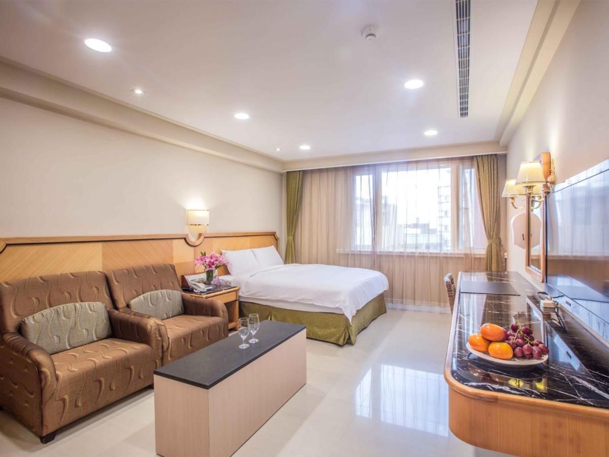 Kks Hotel Хуалиен Сити Екстериор снимка
