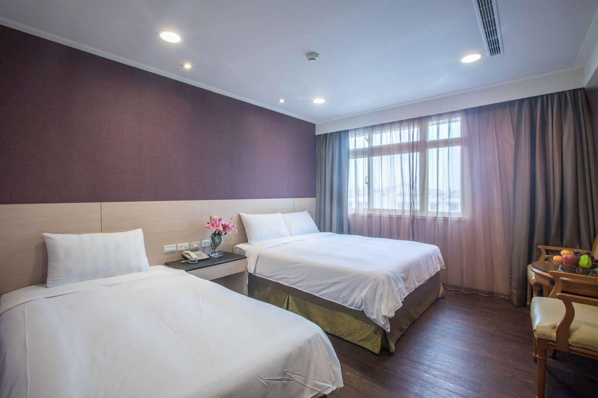 Kks Hotel Хуалиен Сити Екстериор снимка