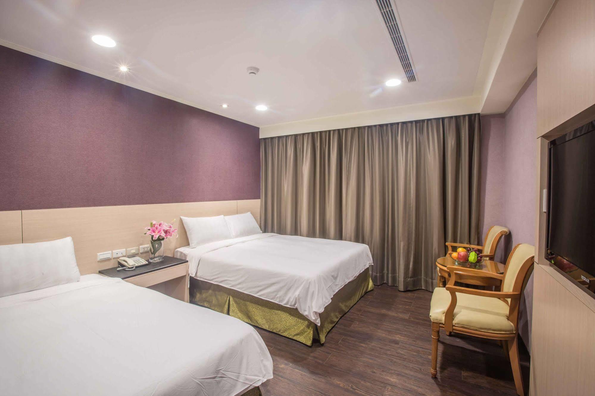 Kks Hotel Хуалиен Сити Екстериор снимка